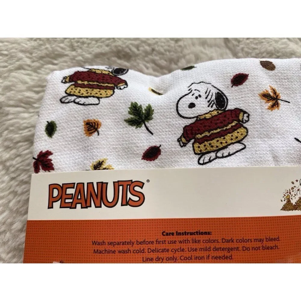 3 Pack Peanuts Snoopy Chunky‎ Sweater Fall Autumn Leaves Kitchen Towels 16 X 26”